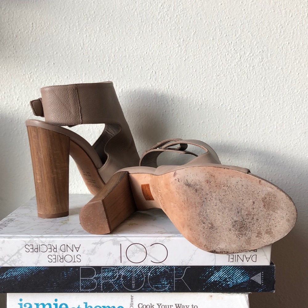 Vince Taupe Addie Open Toe Booties Sandals 9 1/2 - Picture 7 of 8